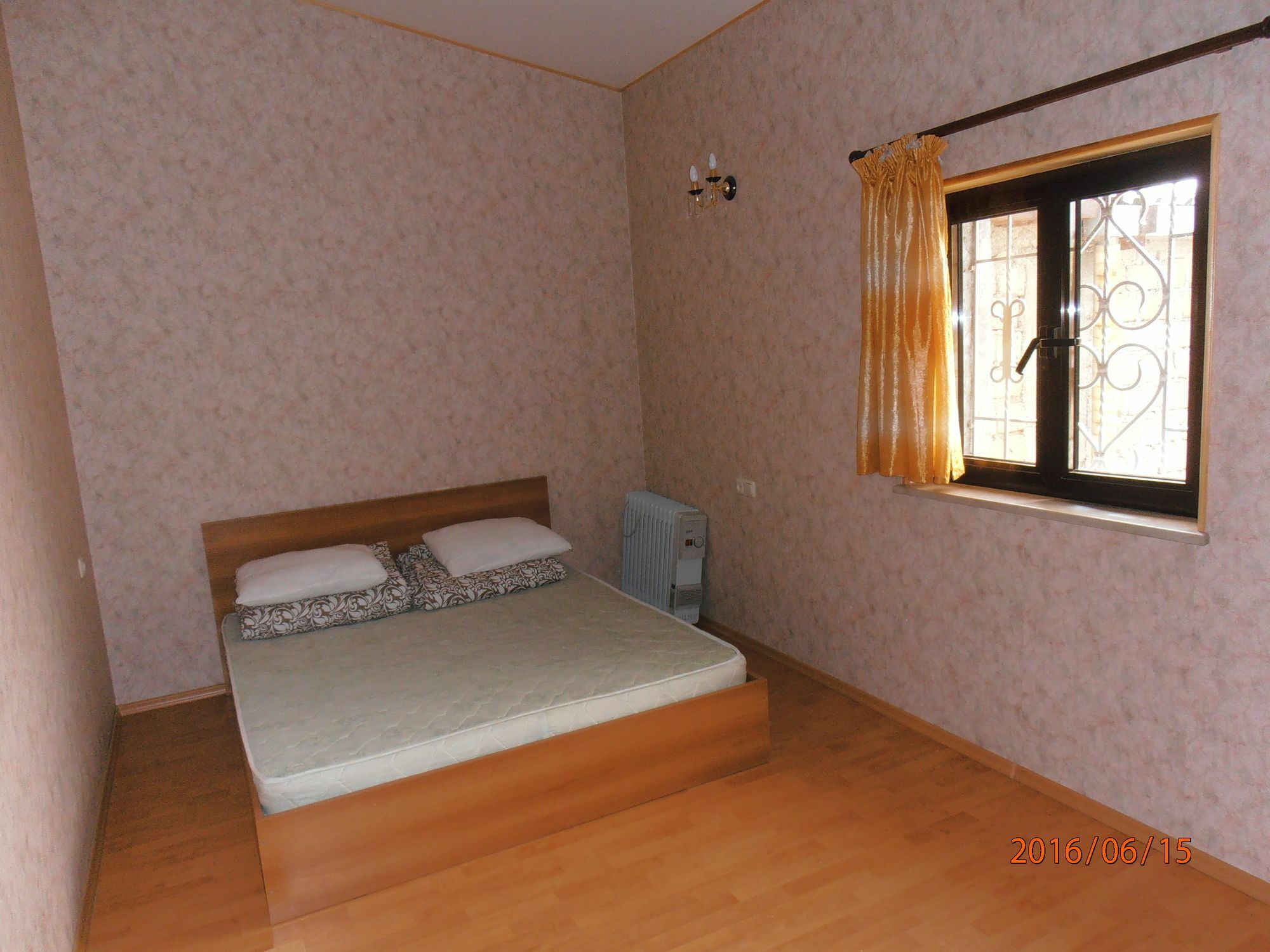 Rafael Hostel Yerevan Exterior photo
